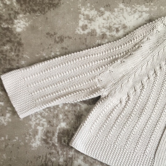 CAbi Cardigan - Picture 4 of 7